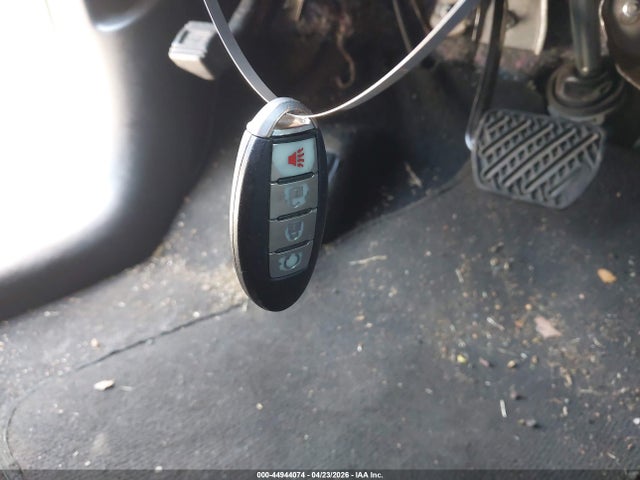 44944074 :رقم المزاد ، 5N1DR2MN5KC646883 vin ، 2019 Nissan Pathfinder S مزاد بيع