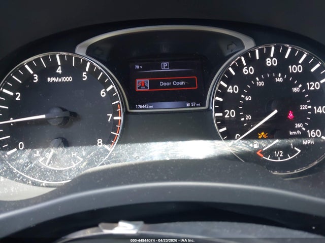 44944074 :رقم المزاد ، 5N1DR2MN5KC646883 vin ، 2019 Nissan Pathfinder S مزاد بيع