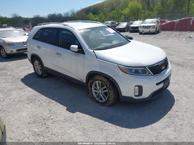 Aukcja sprzedaży 2015 Kia Sorento Lx, vin: 5XYKTCA67FG571153, numer aukcji: 44944079