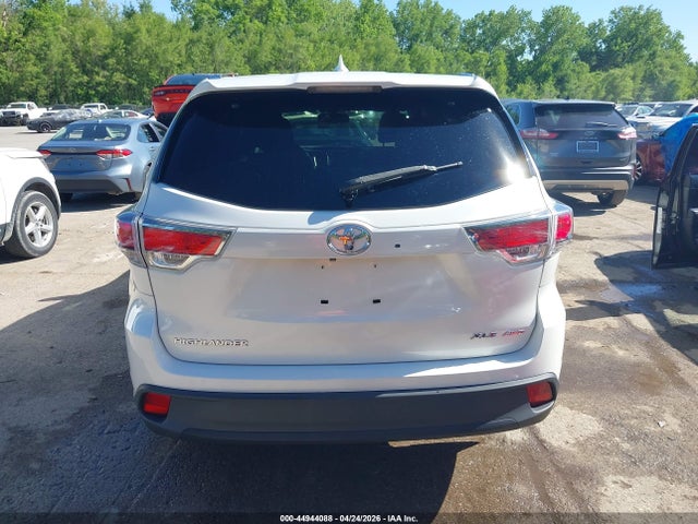 44944088 :رقم المزاد ، 5TDJKRFH1GS276565 vin ، 2016 Toyota Highlander Xle V6 مزاد بيع