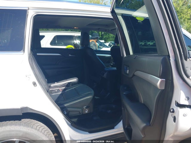 Aukcja sprzedaży 2016 Toyota Highlander Xle V6, vin: 5TDJKRFH1GS276565, numer aukcji: 44944088