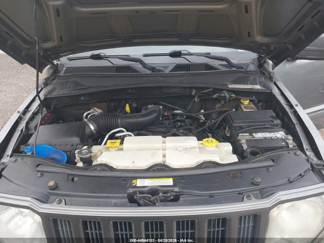 44944103 :رقم المزاد ، 1C4PJMAK5CW114211 vin ، 2012 Jeep Liberty Sport مزاد بيع