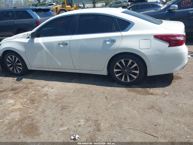 Продаж на аукціоні авто 2018 Nissan Altima 2.5 Sv, vin: 1N4AL3AP9JC241943, номер лоту: 44944106