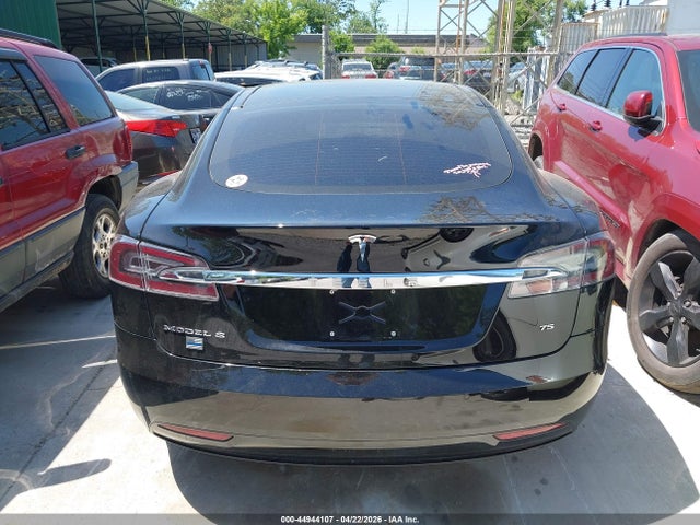 44944107 :رقم المزاد ، 5YJSA1E15GF170931 vin ، 2016 Tesla Model S 60/70/75/85 مزاد بيع