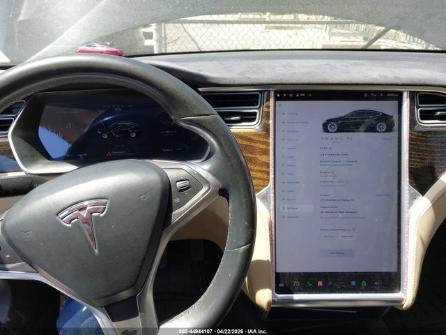 44944107 :رقم المزاد ، 5YJSA1E15GF170931 vin ، 2016 Tesla Model S 60/70/75/85 مزاد بيع