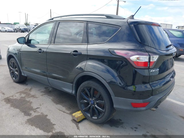 Ford ESCAPE SE 2018 1FMCU9GD1JUB44113 Image 3