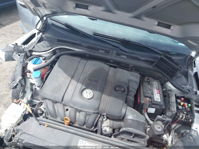 44944115 :رقم المزاد ، 3VWBZ7AJ1BM398833 vin ، 2011 Volkswagen Jetta 2.5l Se مزاد بيع