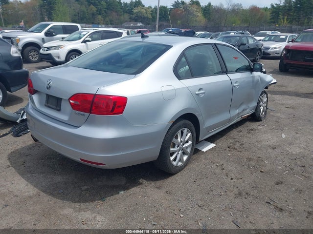 44944115 :رقم المزاد ، 3VWBZ7AJ1BM398833 vin ، 2011 Volkswagen Jetta 2.5l Se مزاد بيع