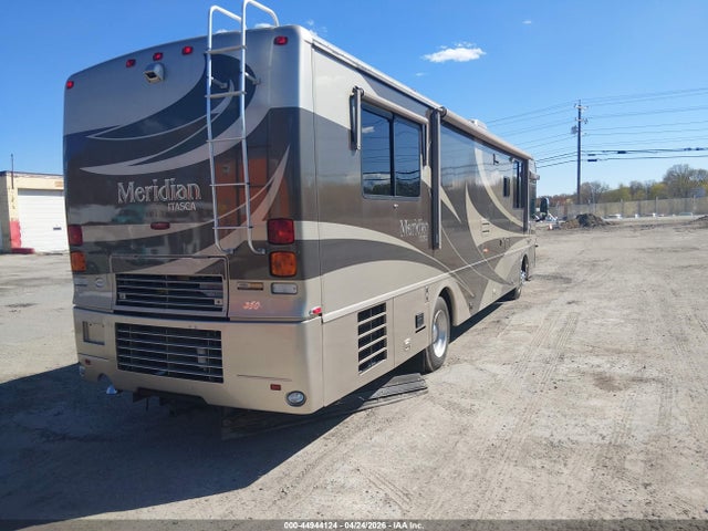44944124 :رقم المزاد ، 4UZACJDC95CV83062 vin ، 2005 Freightliner Chassis X Line Motor Home مزاد بيع