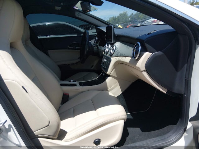 Aukcja sprzedaży 2015 Mercedes-benz Cla 250, vin: WDDSJ4EB9FN162315, numer aukcji: 44944131