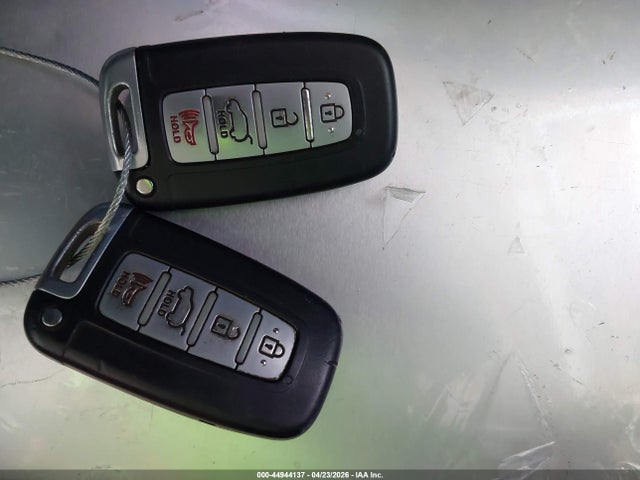KMHD35LH3EU233891 Hyundai ELANTRA GT