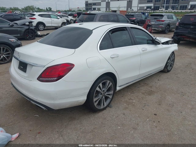 44944141 :رقم المزاد ، W1KWF8DB0MR609535 vin ، 2021 Mercedes-benz C 300 Sedan مزاد بيع