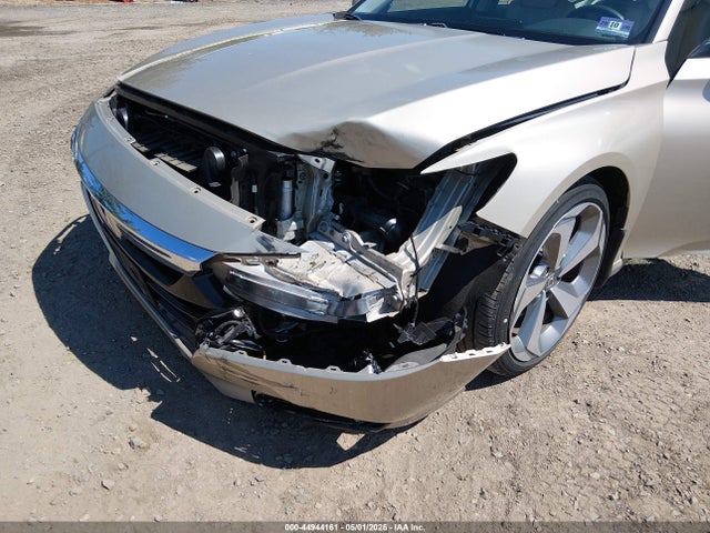 Продаж на аукціоні авто 2019 Honda Accord Touring 2.0t, vin: 1HGCV2F93KA013842, номер лоту: 44944161