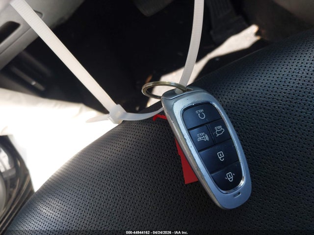 44944162 :رقم المزاد ، 5NMJFCAE4PH200307 vin ، 2023 Hyundai Tucson Sel مزاد بيع