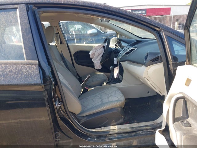 2011 Ford Fiesta Se მანქანა იყიდება აუქციონზე, vin: 3FADP4BJXBM108349, აუქციონის ნომერი: 44944176