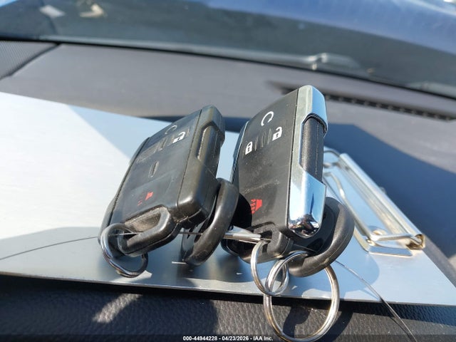 Продажа на аукционе авто 2019 Chevrolet Silverado 1500 Ld Lt, vin: 2GCVKPEC2K1202101, номер лота: 44944228