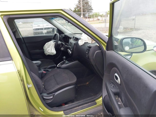 44944233 :رقم المزاد ، KNDJN2A23H7883127 vin ، 2017 Kia Soul مزاد بيع