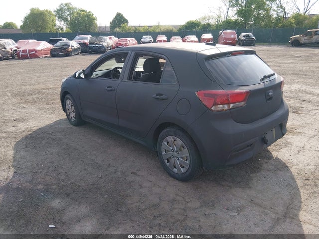 3KPA25AB3KE179981 KIA Rio 5-door S