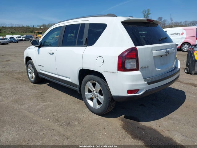 Продаж на аукціоні авто 2014 Jeep Compass Latitude, vin: 1C4NJDEB8ED623418, номер лоту: 44944249