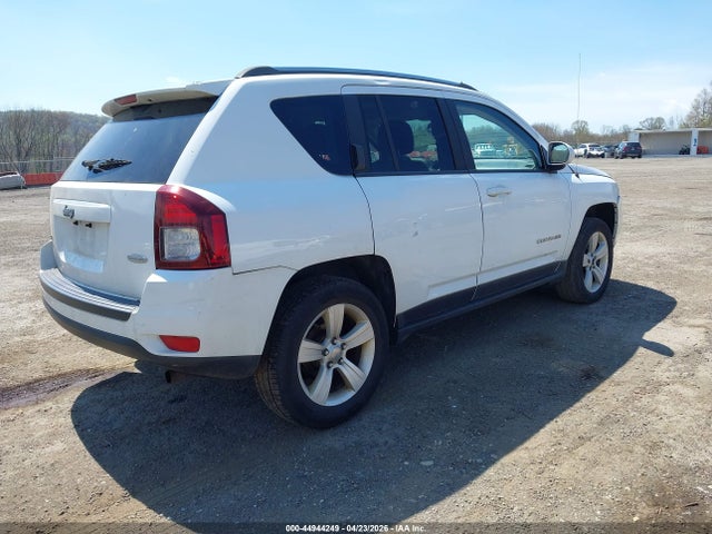 Продаж на аукціоні авто 2014 Jeep Compass Latitude, vin: 1C4NJDEB8ED623418, номер лоту: 44944249