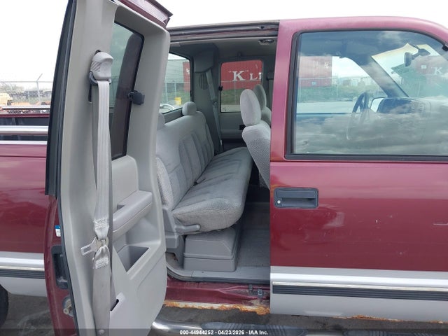 Продажа на аукционе авто 1997 Gmc Sierra 1500 Sl Wideside, vin: 2GTEK19R6V1503258, номер лота: 44944252