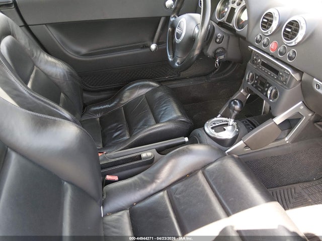 Aukcja sprzedaży 2004 Audi Tt 3.2l, vin: TRUWF28N241012189, numer aukcji: 44944271
