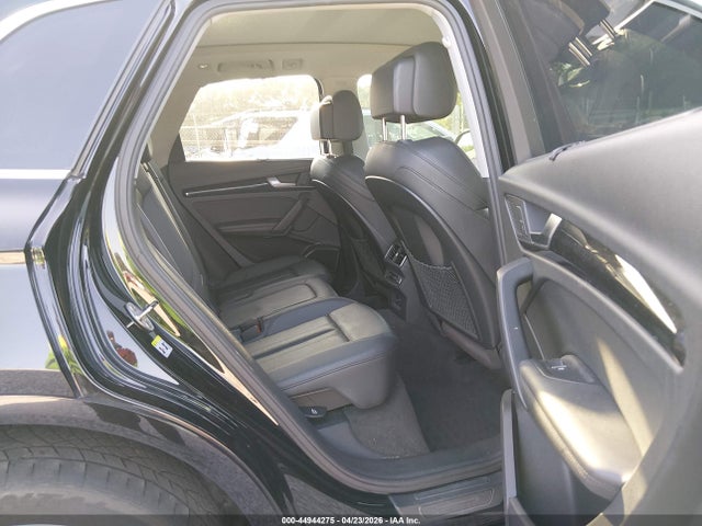 Продажа на аукционе авто 2018 Audi Q5 2.0t Premium/2.0t Tech Premium, vin: WA1CNAFYXJ2207173, номер лота: 44944275