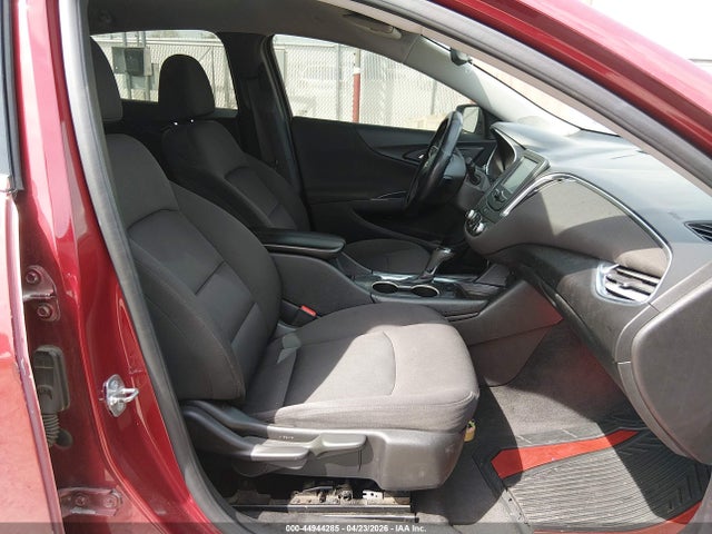 2018 Chevrolet Malibu Lt მანქანა იყიდება აუქციონზე, vin: 1G1ZD5ST0JF240592, აუქციონის ნომერი: 44944285