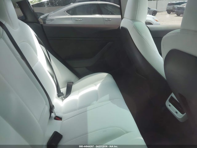 Продаж на аукціоні авто 2023 Tesla Model 3 Rear-wheel Drive, vin: 5YJ3E1EA1PF686776, номер лоту: 44944287
