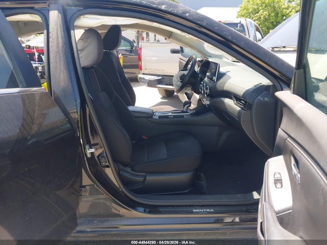 3N1AB8CV0MY328912 Nissan Sentra Sv Xtronic Cvt