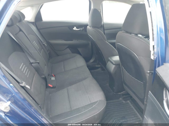 44944296 :رقم المزاد ، 3KPF34AD4KE018070 vin ، 2019 Kia Forte S مزاد بيع