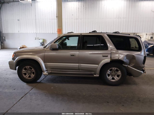 44944305 :رقم المزاد ، JT3GN87RX10197106 vin ، 2001 Toyota 4runner Limited V6 مزاد بيع