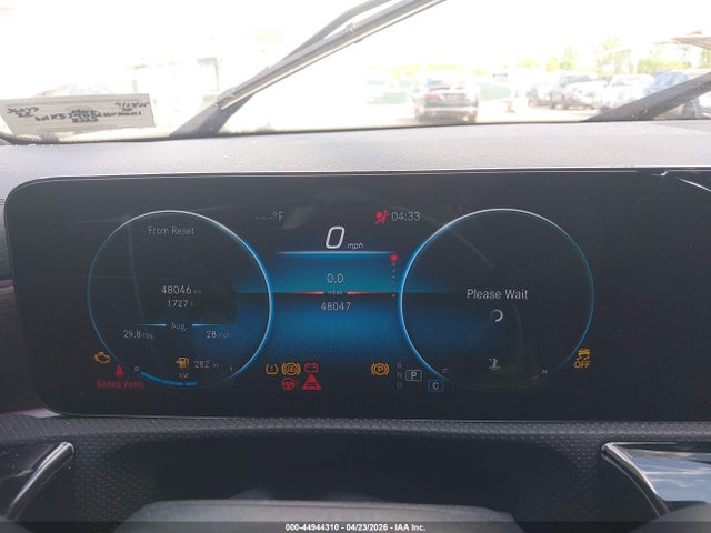 44944310 :رقم المزاد ، W1K5J4HB6NN300111 vin ، 2022 Mercedes-benz Cla 250 Coupe 4matic مزاد بيع