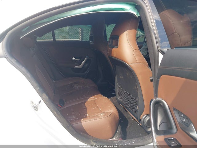 44944310 :رقم المزاد ، W1K5J4HB6NN300111 vin ، 2022 Mercedes-benz Cla 250 Coupe 4matic مزاد بيع