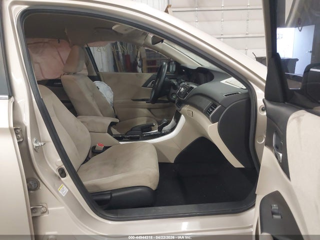 44944318 :رقم المزاد ، 1HGCR2F30DA048700 vin ، 2013 Honda Accord Lx مزاد بيع