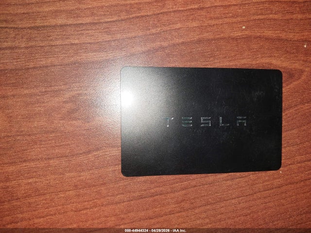 Продажа на аукционе авто 2019 Tesla Model 3 Long Range/mid Range/standard Range/standard Range Plus, vin: 5YJ3E1EA3KF422581, номер лота: 44944324