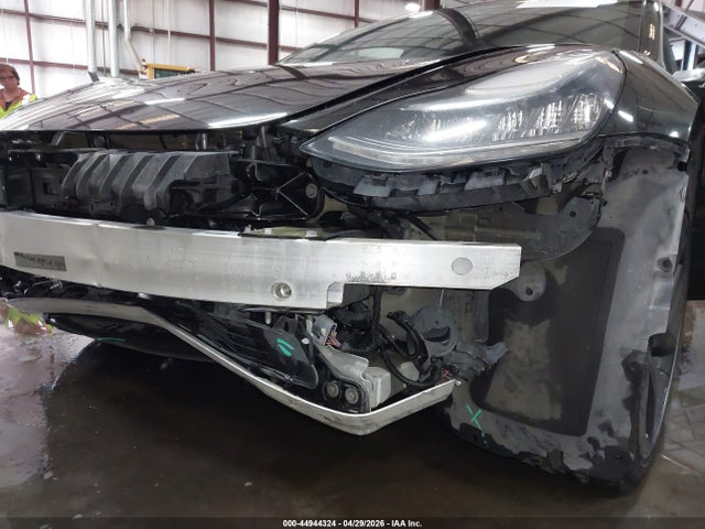 Продажа на аукционе авто 2019 Tesla Model 3 Long Range/mid Range/standard Range/standard Range Plus, vin: 5YJ3E1EA3KF422581, номер лота: 44944324