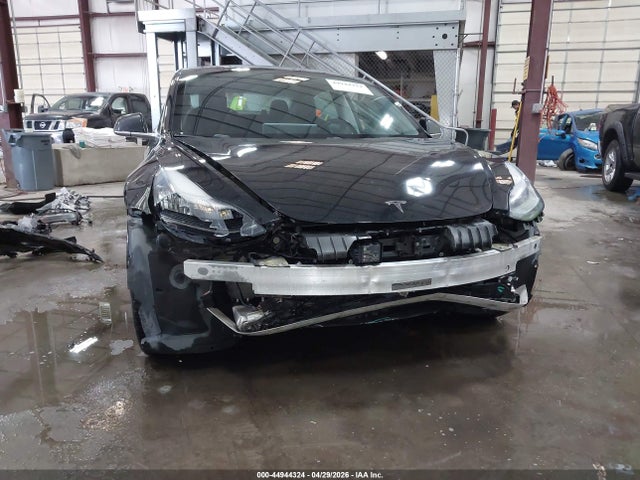 Продажа на аукционе авто 2019 Tesla Model 3 Long Range/mid Range/standard Range/standard Range Plus, vin: 5YJ3E1EA3KF422581, номер лота: 44944324