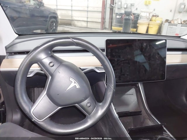 Продажа на аукционе авто 2019 Tesla Model 3 Long Range/mid Range/standard Range/standard Range Plus, vin: 5YJ3E1EA3KF422581, номер лота: 44944324