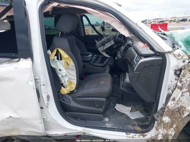 44944334 :رقم المزاد ، 1GNLCDEC5KR242741 vin ، 2019 Chevrolet Tahoe Commercial Fleet مزاد بيع