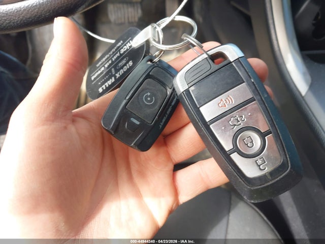 Aukcja sprzedaży 2019 Ford Fusion Hybrid Se, vin: 3FA6P0LU7KR199741, numer aukcji: 44944340
