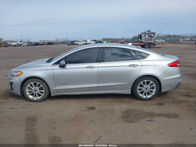 Aukcja sprzedaży 2019 Ford Fusion Hybrid Se, vin: 3FA6P0LU7KR199741, numer aukcji: 44944340