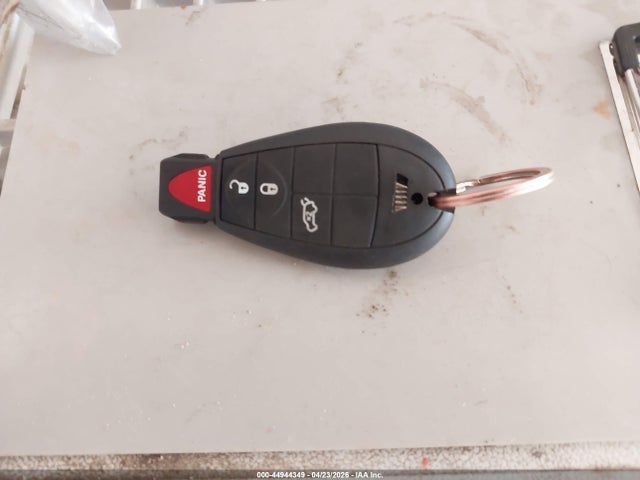 44944349 :رقم المزاد ، 1C4PJMCS9EW322012 vin ، 2014 Jeep Cherokee Latitude مزاد بيع