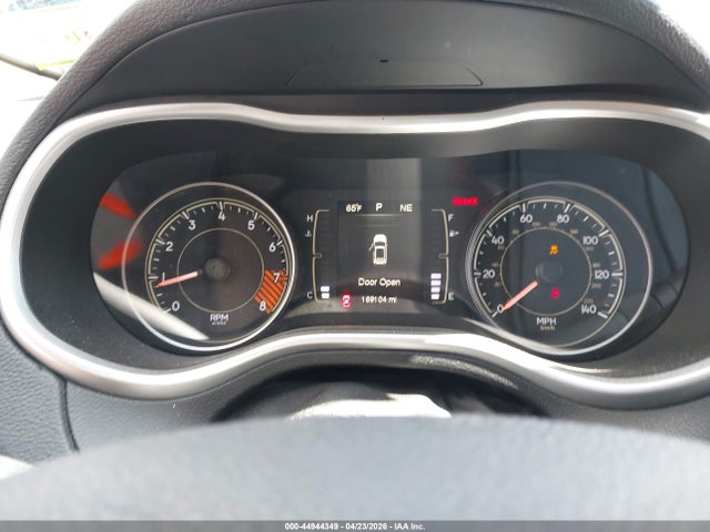 44944349 :رقم المزاد ، 1C4PJMCS9EW322012 vin ، 2014 Jeep Cherokee Latitude مزاد بيع