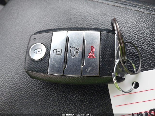 2018 Kia Sportage Ex მანქანა იყიდება აუქციონზე, vin: KNDPNCAC7J7485739, აუქციონის ნომერი: 44944357
