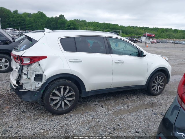 2018 Kia Sportage Ex მანქანა იყიდება აუქციონზე, vin: KNDPNCAC7J7485739, აუქციონის ნომერი: 44944357