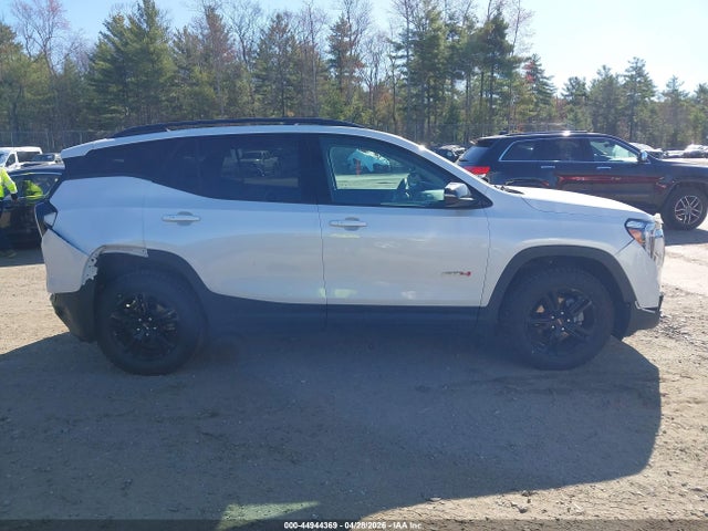 Продажа на аукционе авто 2022 Gmc Terrain Awd At4, vin: 3GKALYEV9NL163985, номер лота: 44944369