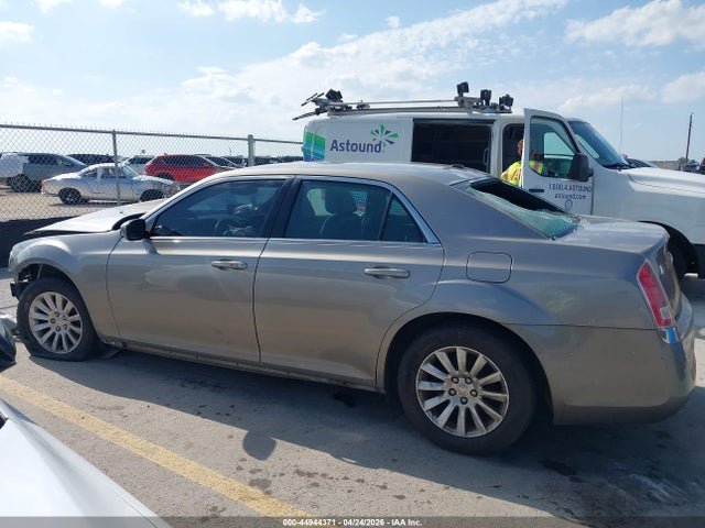 Aukcja sprzedaży 2014 Chrysler 300, vin: 2C3CCAAG9EH340499, numer aukcji: 44944371