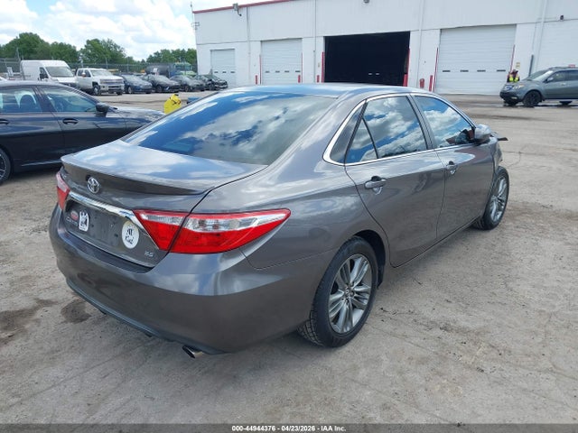 Aukcja sprzedaży 2017 Toyota Camry Se, vin: 4T1BF1FK8HU630628, numer aukcji: 44944376