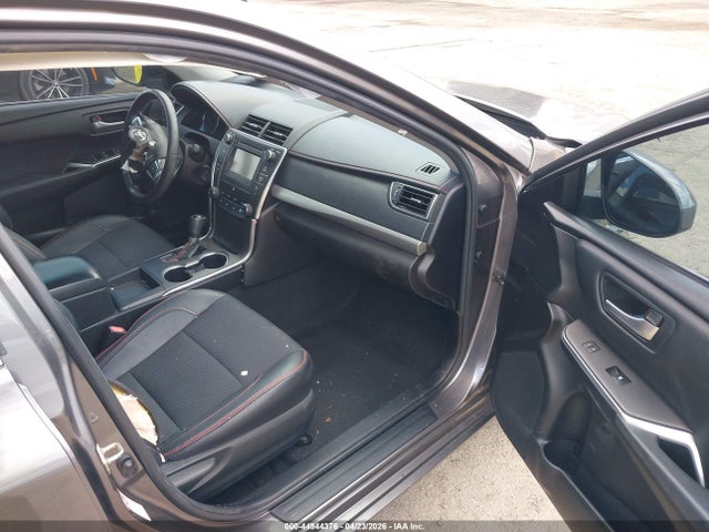 Aukcja sprzedaży 2017 Toyota Camry Se, vin: 4T1BF1FK8HU630628, numer aukcji: 44944376
